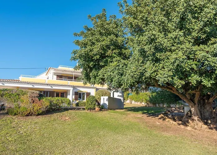 Andrea By Gabi Miguel