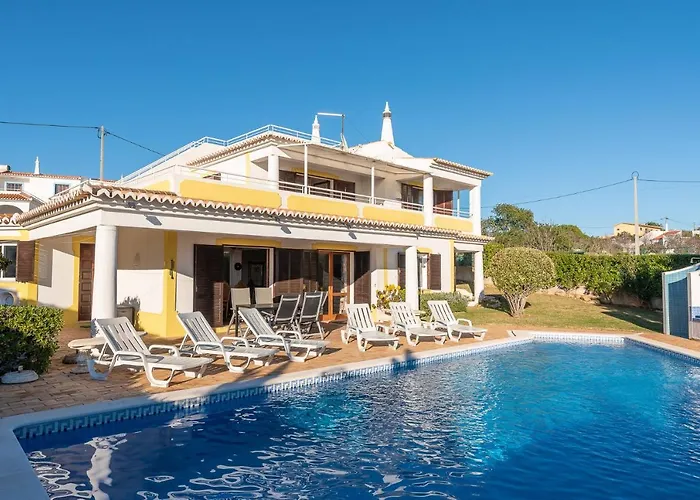 Andrea By Gabi Miguel 阿尔布费拉